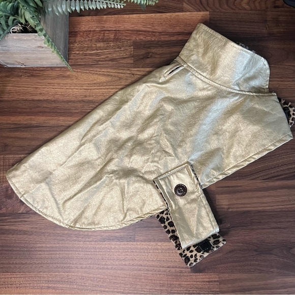 Reversible Dog Coat - Picture 3 of 5